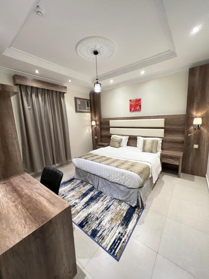 أجنحة ورد للوحدات الفندقية Khamis Mushait Exterior foto