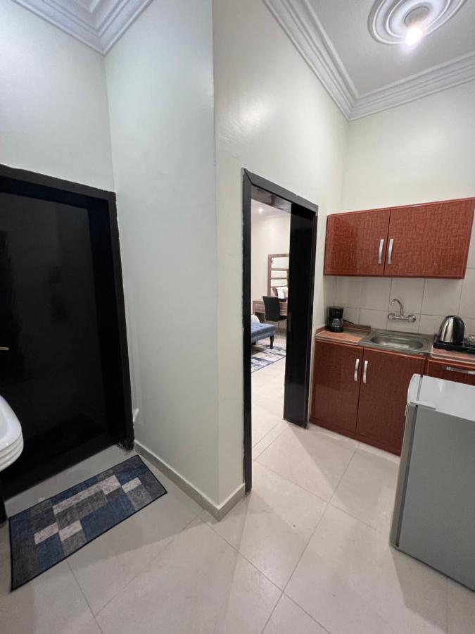 أجنحة ورد للوحدات الفندقية Khamis Mushait Exterior foto