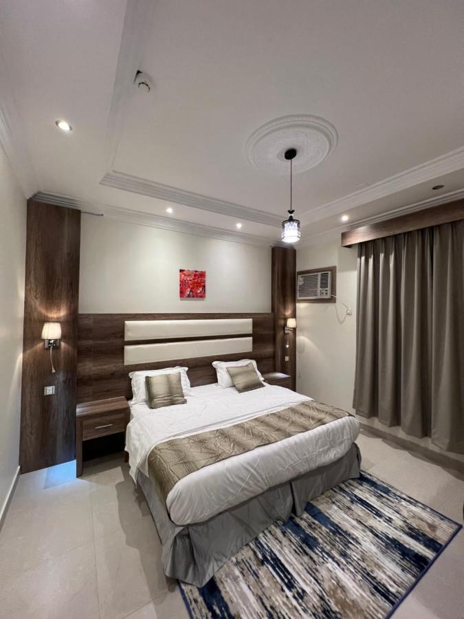 أجنحة ورد للوحدات الفندقية Khamis Mushait Exterior foto