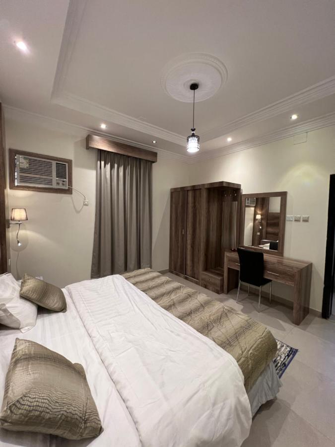 أجنحة ورد للوحدات الفندقية Khamis Mushait Exterior foto