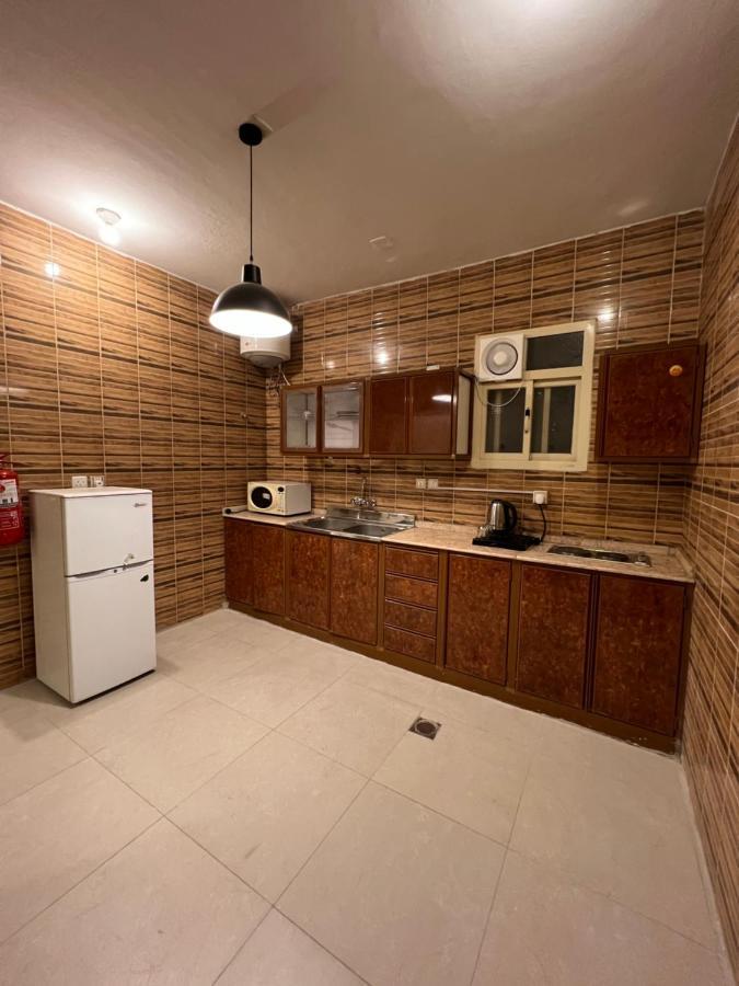 أجنحة ورد للوحدات الفندقية Khamis Mushait Exterior foto