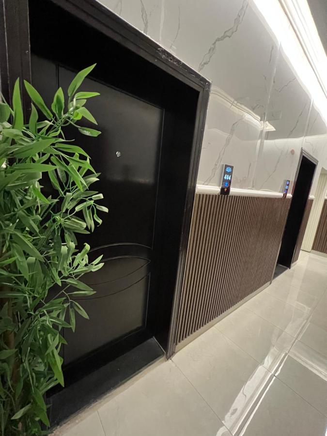 أجنحة ورد للوحدات الفندقية Khamis Mushait Exterior foto