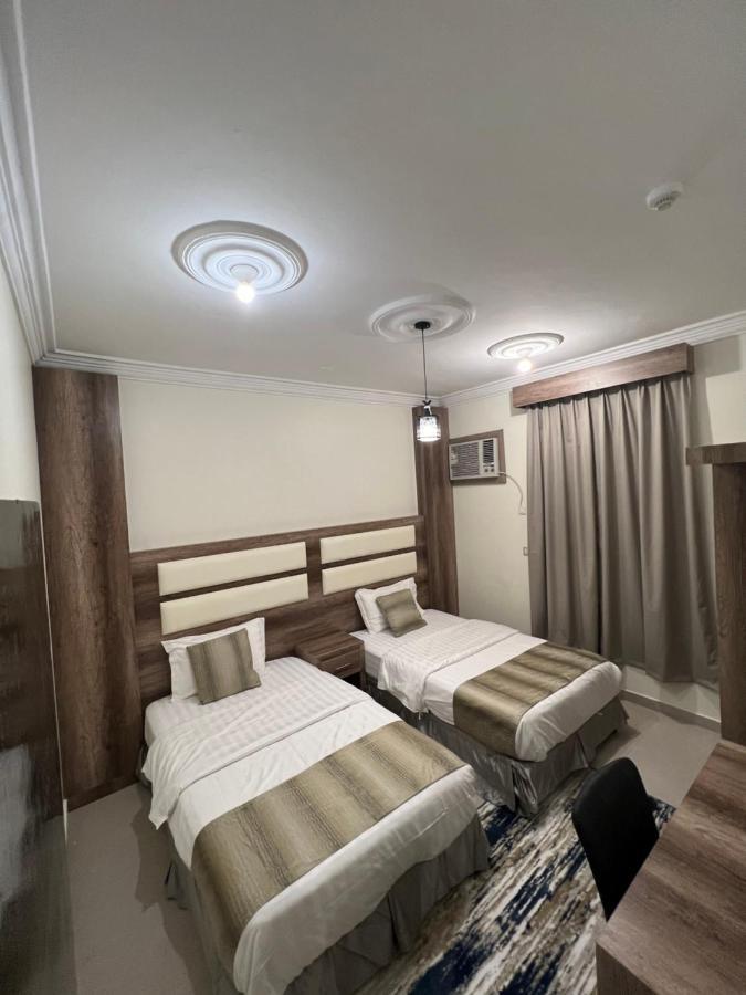 أجنحة ورد للوحدات الفندقية Khamis Mushait Exterior foto