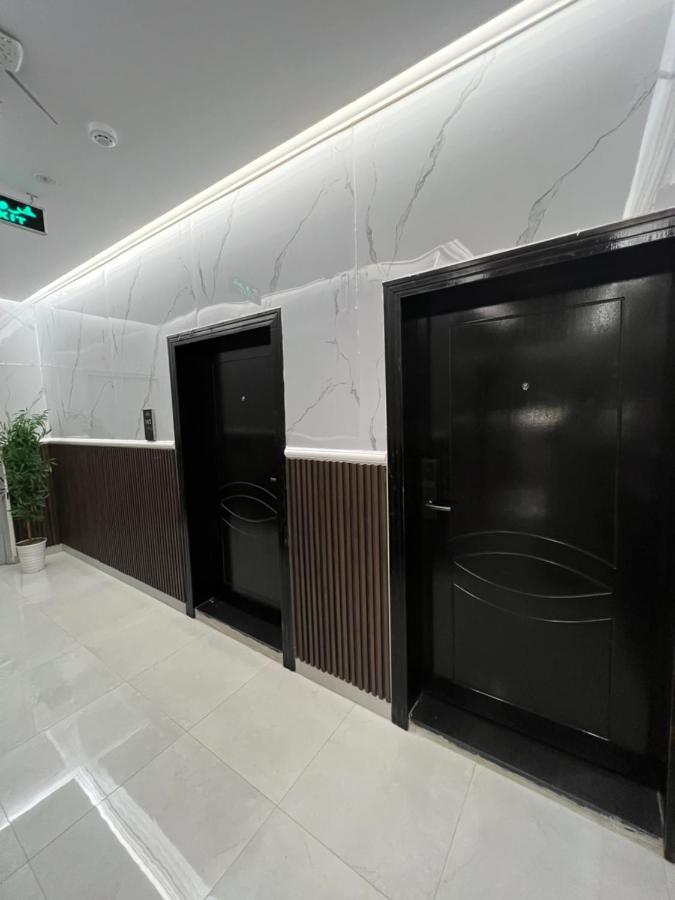 أجنحة ورد للوحدات الفندقية Khamis Mushait Exterior foto