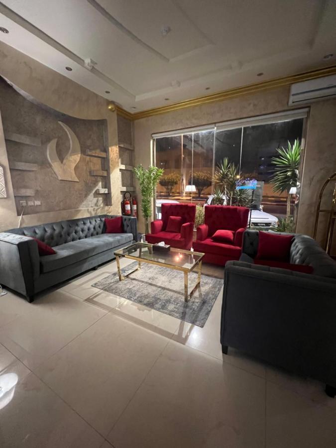 أجنحة ورد للوحدات الفندقية Khamis Mushait Exterior foto