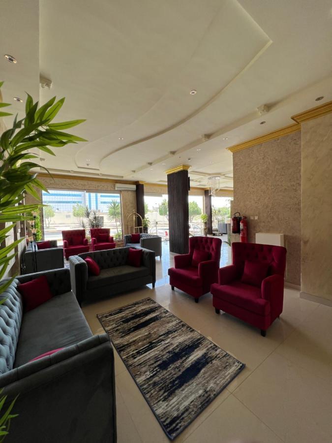 أجنحة ورد للوحدات الفندقية Khamis Mushait Exterior foto